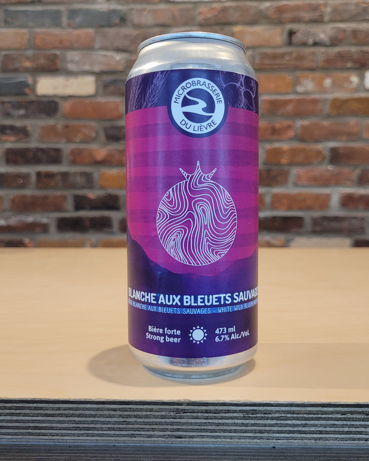 Blanche aux bleuets sauvages