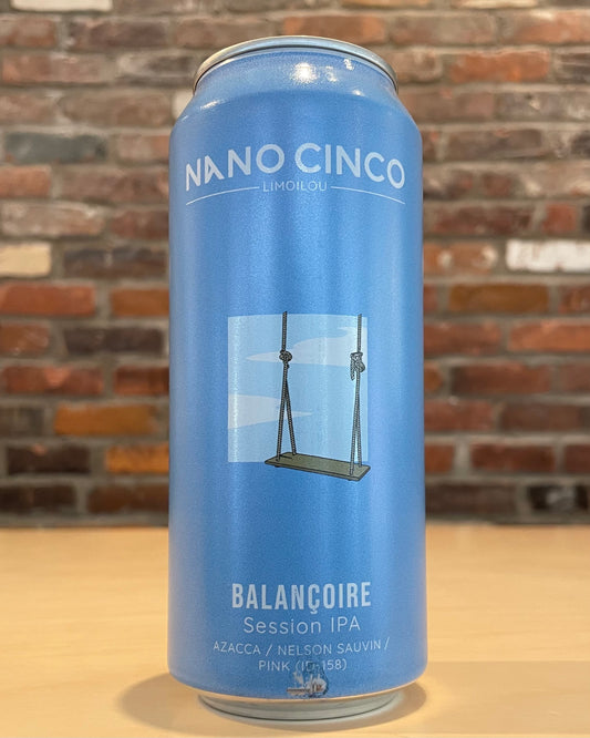 Nano Cinco. Balançoire - Beau Dégât