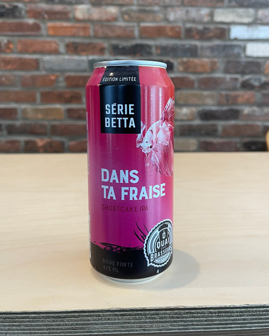 O Quai Des Brasseurs. Dans Ta Fraise Milkshake IPA - Beau Dégât