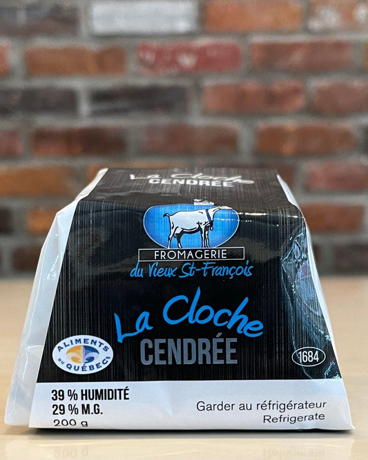 Cloche Cendrée - Fromage - Fromagerie Du Vieux Saint-François - Beau Dégât Bièrerie de Quartier